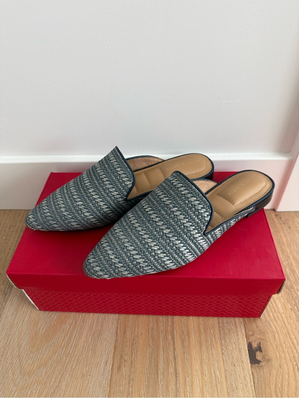 Kelly & Katie Gray Woven Pointed Slip-On Mules